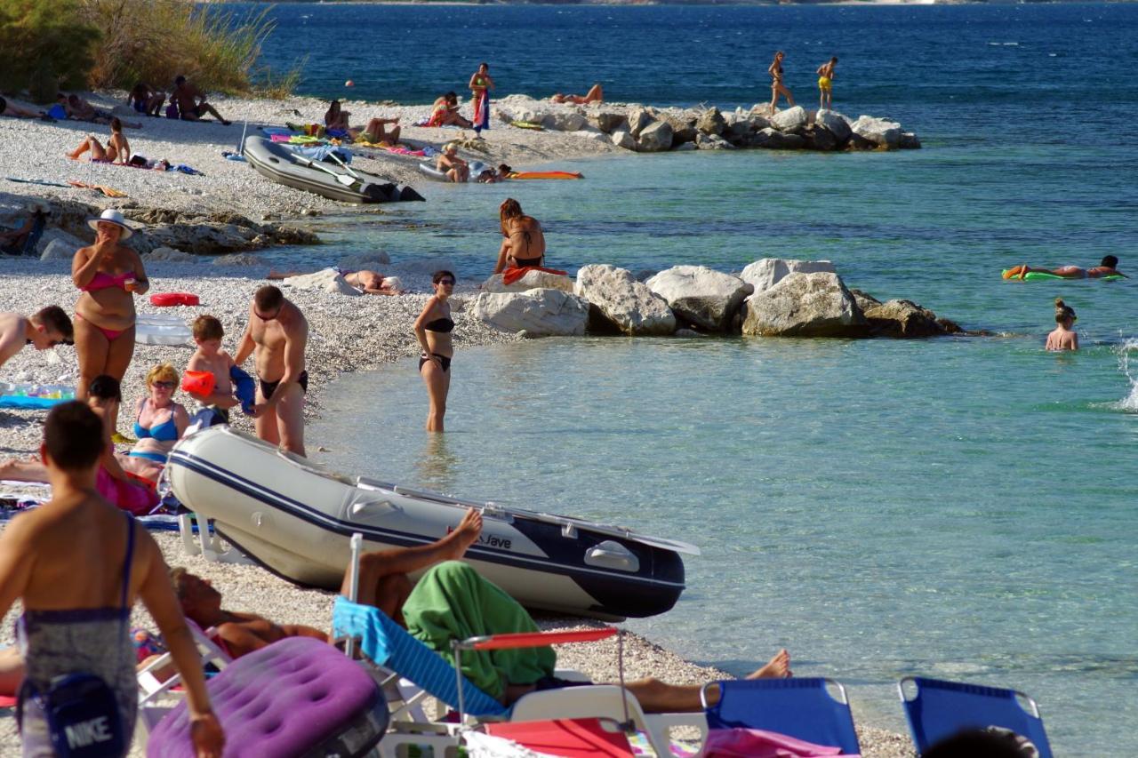 Apartments By The Sea Slatine, Ciovo - 14158 Dış mekan fotoğraf